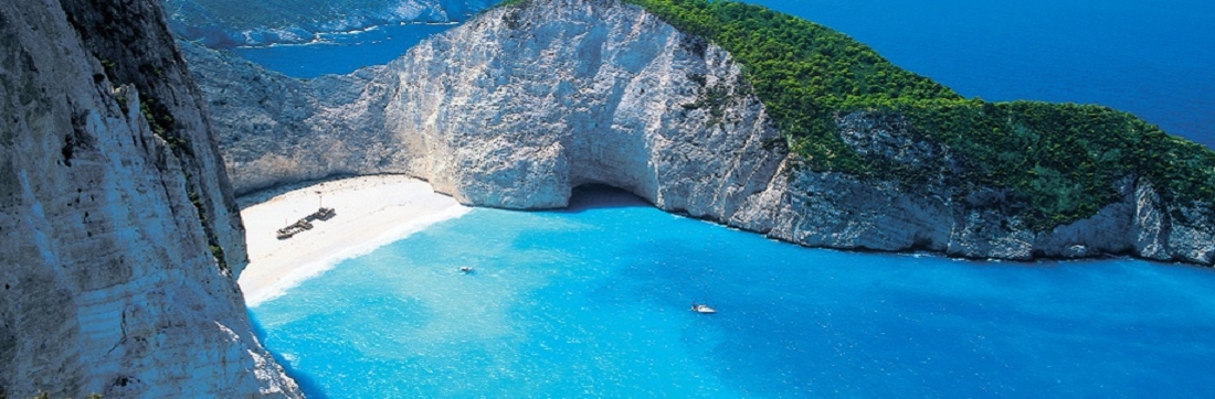 A boat trip to Shipwreck beach in Zakynthos